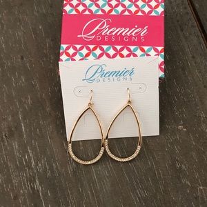 Premier Designs golf and crystal tear drop hoops